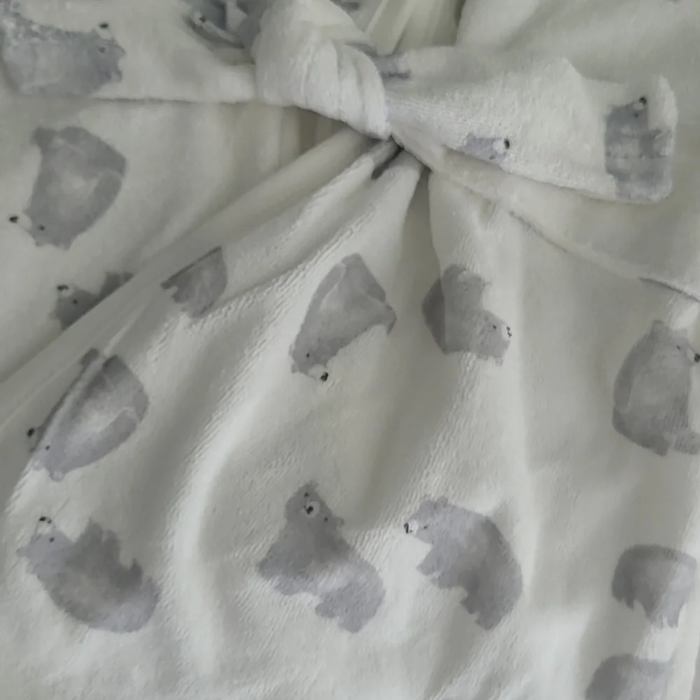 Carter's Boys Bath Pool Beach Robe .. 0-9 months .. w/ hood .. Gray Bears .. New